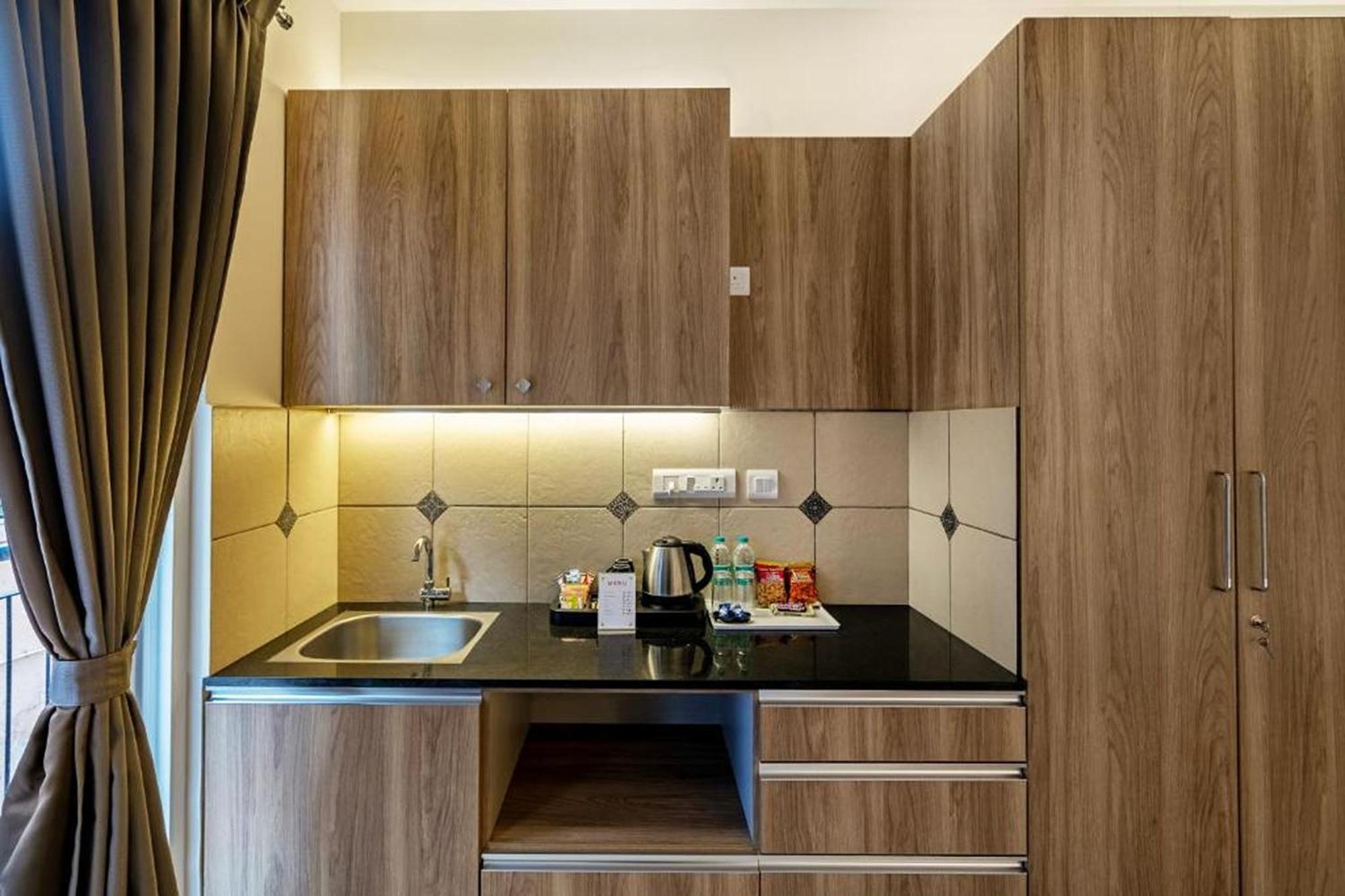 Wandr Hotel- Near Mg Road 벵갈루루 외부 사진