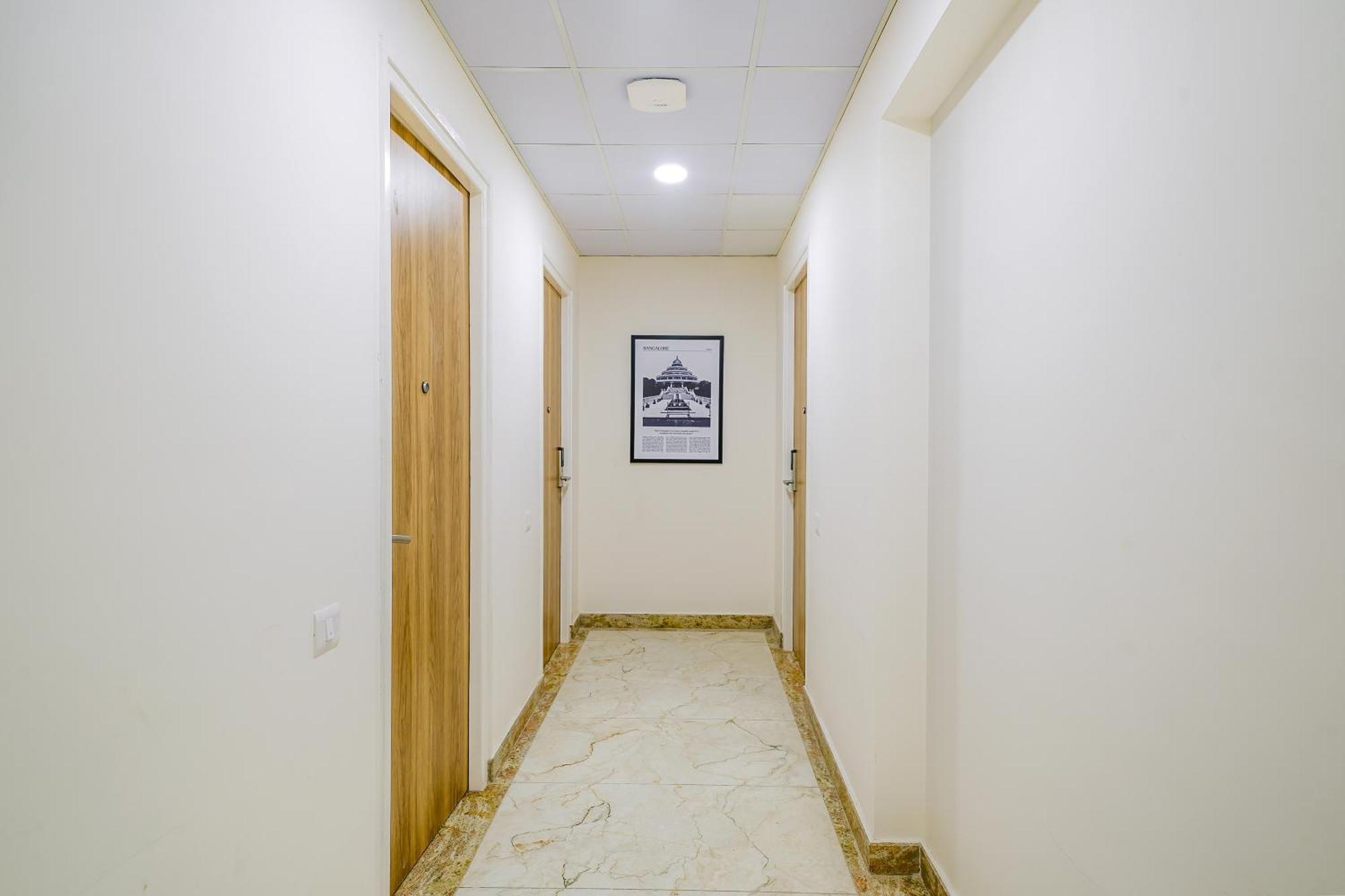 Wandr Hotel- Near Mg Road 벵갈루루 외부 사진